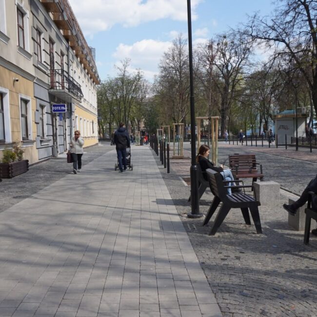 Громадський простір